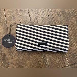 Jujube Be Rich Wallet in Black Magic